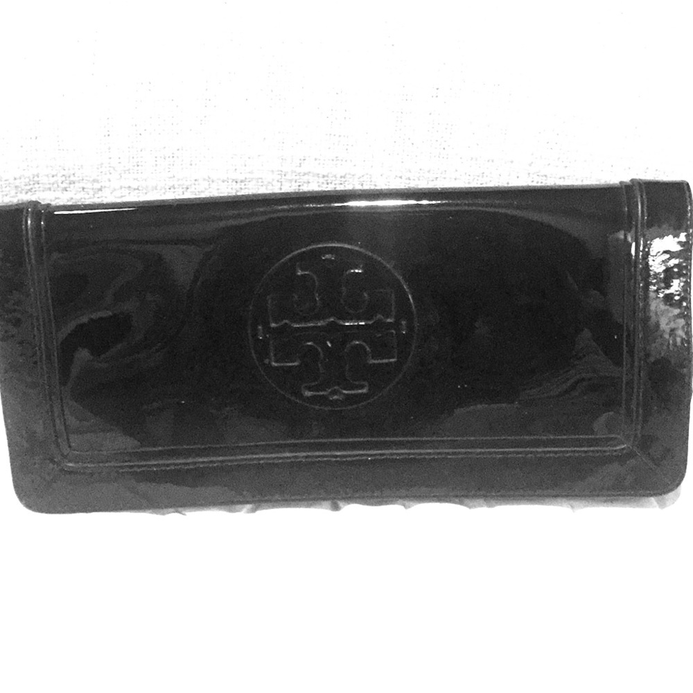 Tory Burch clutch wallet black patent leather